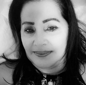 Meet your Posher, Cary